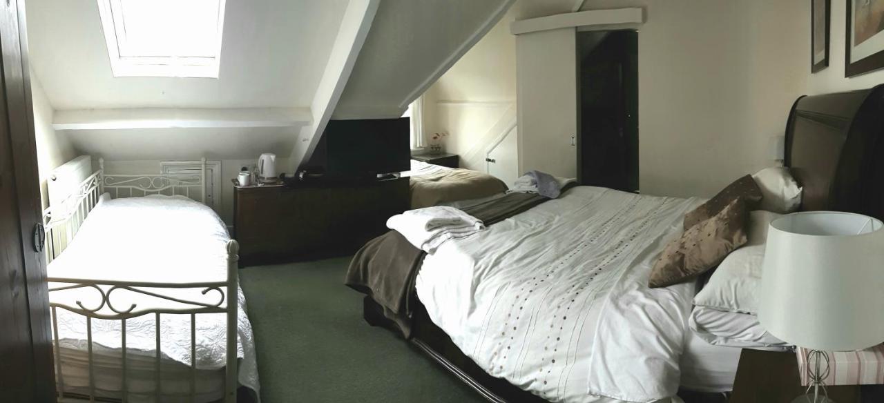 The Adelphi Bed & Breakfast Newcastle upon Tyne Bagian luar foto