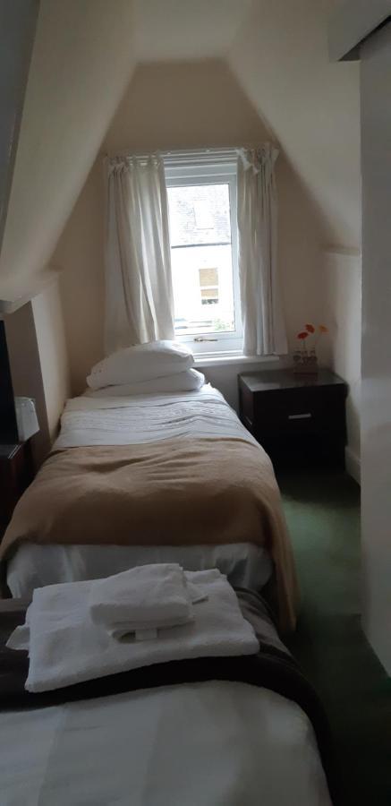 The Adelphi Bed & Breakfast Newcastle upon Tyne Bagian luar foto