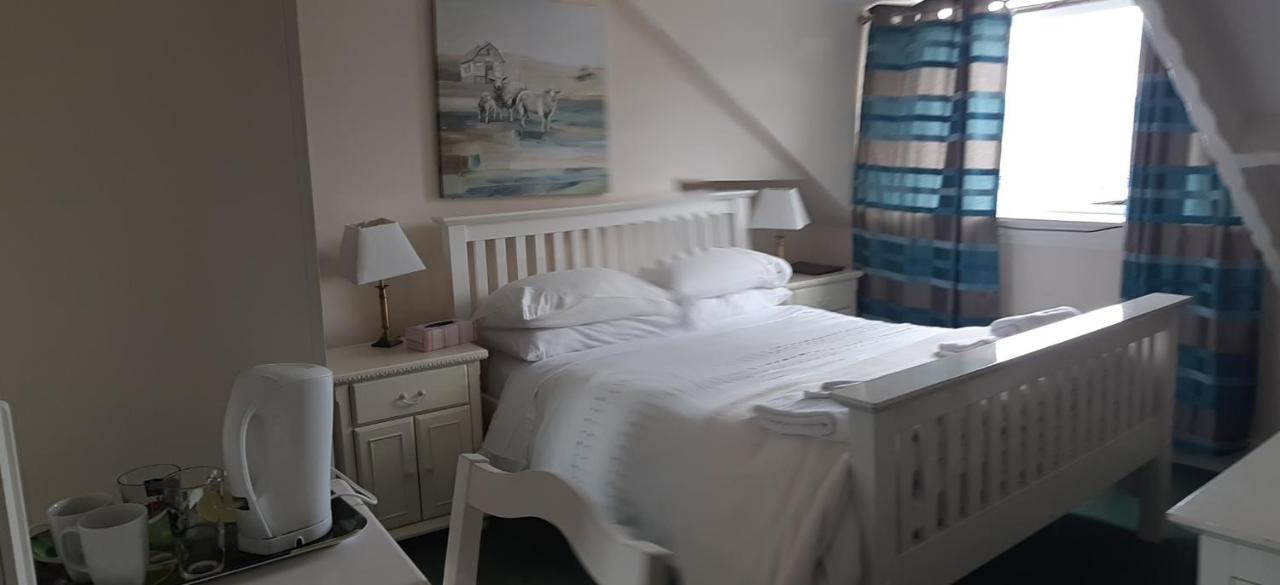 The Adelphi Bed & Breakfast Newcastle upon Tyne Bagian luar foto
